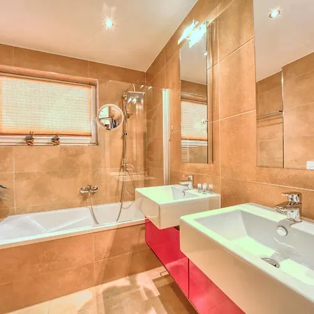 Tauernblick 7 Апартаменти Капрун